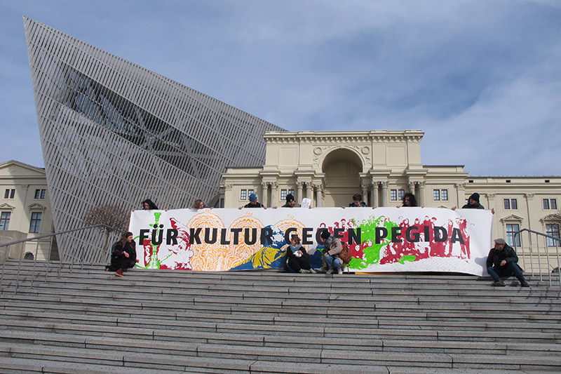 Für Kultur, gegen Pegida - Kieler Kunststudierende setzen ein politisches Zeichen!